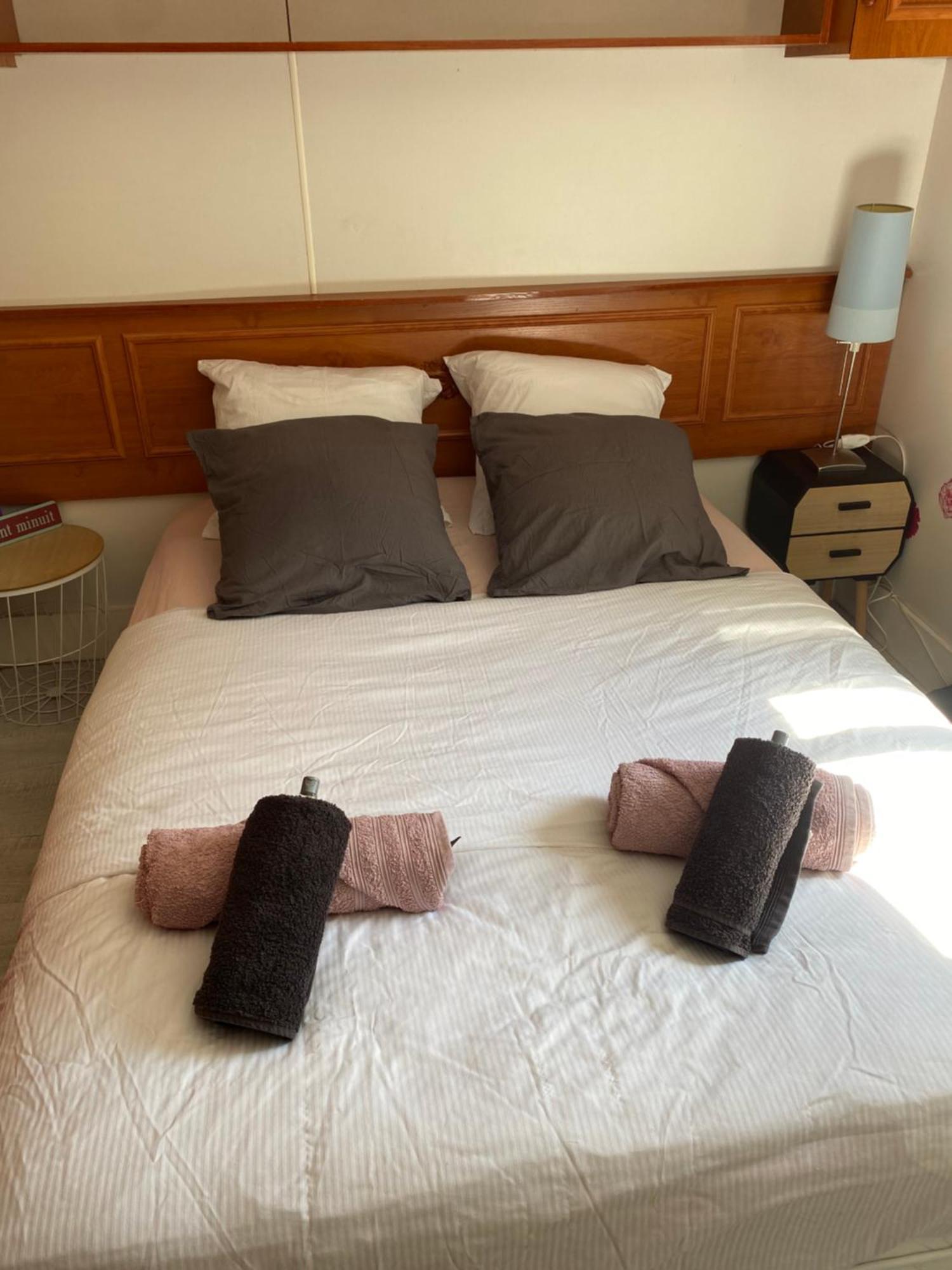 Bungalow Avec Piscine Privative Proche Aix En Provence La Barben 外观 照片